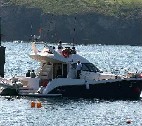 Candás dispone ya del catamarán que ofrecerá paseos turísticos a partir de junio
