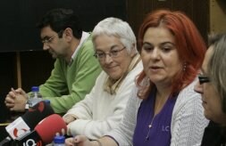 José Carlos Díaz, junto a Toti Martínez de Lezea, Beatriz Junquera y Marta Magadán. / P. UCHA