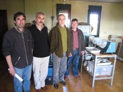 De izquierda a derecha, Pedro Villanueva, César Mencía y  Juan Ramón Sánchez. / T. B.