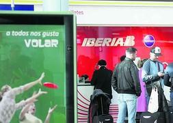 Un informe alerta de que el aeropuerto estará a la cola del Norte tras los recortes de AENA