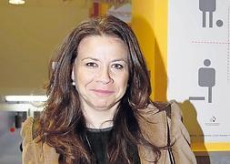 Miryam Hernández en el IES de Llanes. ::                             NEL ACEBAL