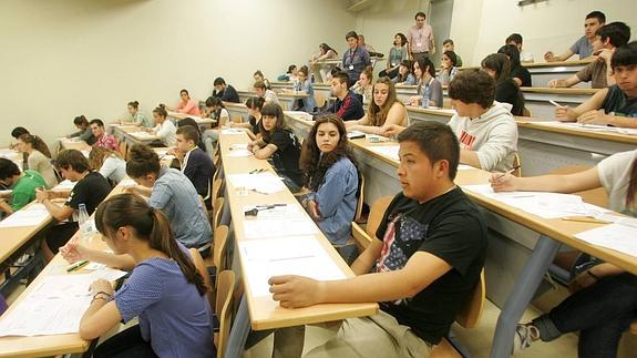 Alumnos asturianos en el anterior examen.