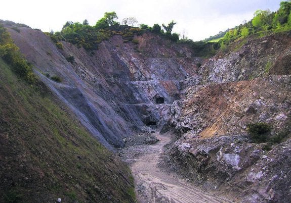 Imagen de la mina de oro de Carlés, en Salas. 