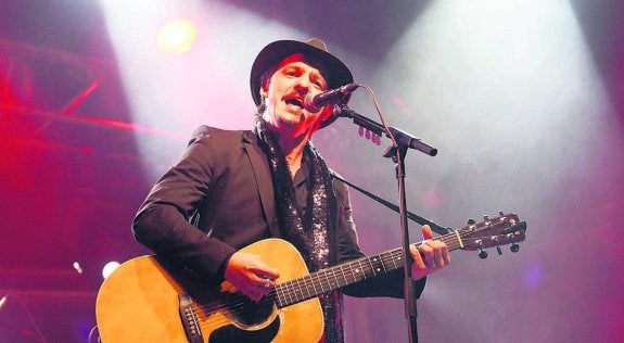 Una imagen del concierto de Coque Malla en San Mateo 2013. 