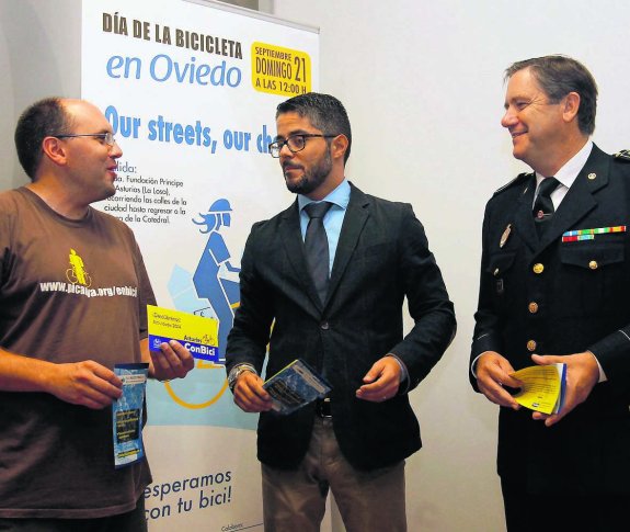 David Ripol, Gerardo Antuña y José Manuel López, ayer. 