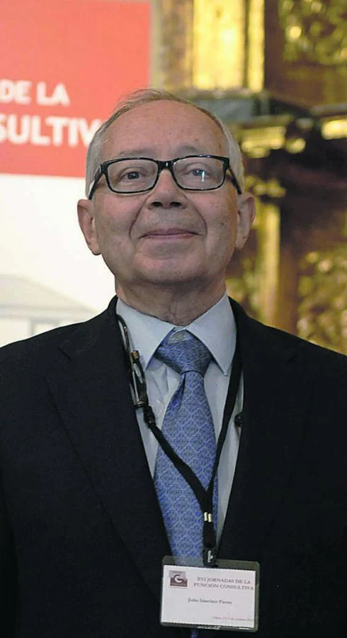 Julio Sánchez Fierro. 