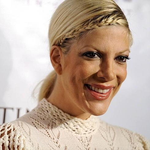 Tori Spelling.