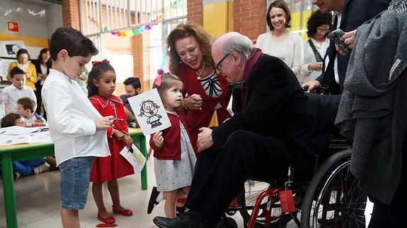 Los más pequeños acompañaron a Quino. 