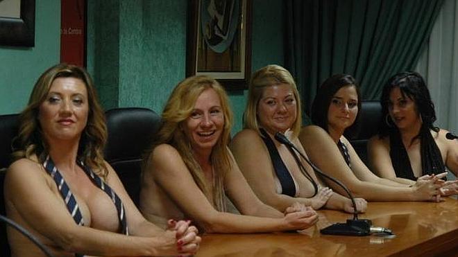 «Ahora sí que me siento desnuda y en la calle»