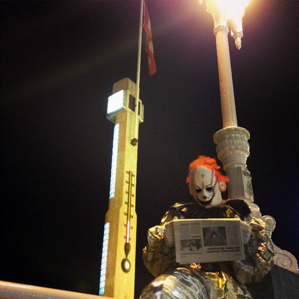 El 'payaso maléfico' de Gijón reincide