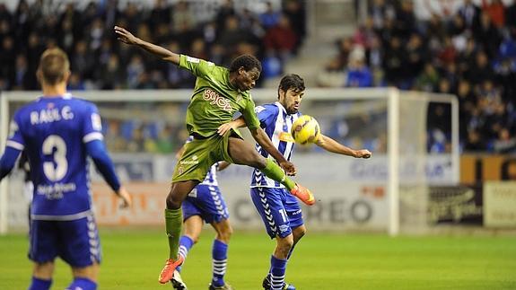 El Sporting se mantiene invicto tras empatar con el Alavés (0-0)