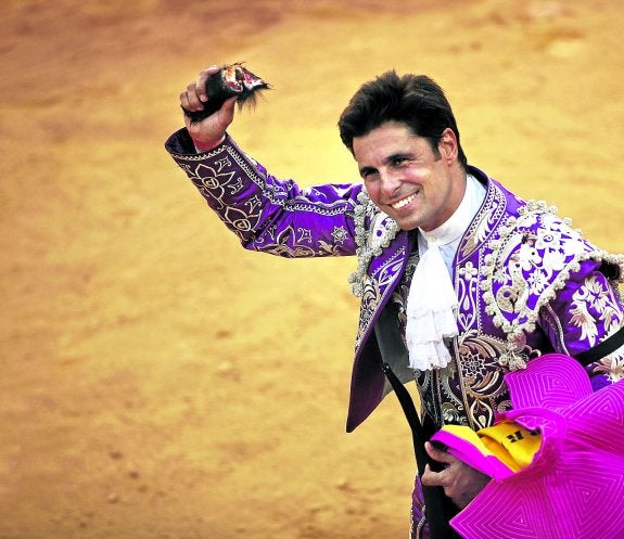 Francisco Rivera  vuelve a  los ruedos