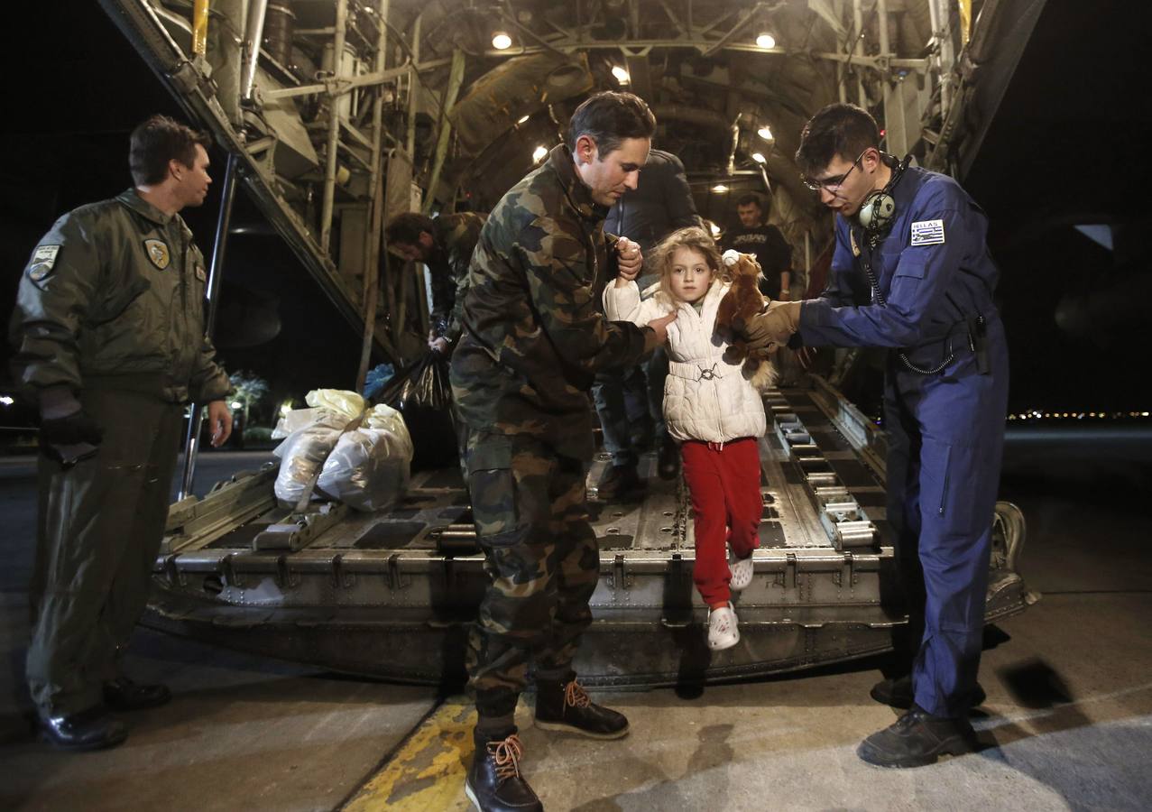 Al menos 10 muertos y 36 desaparecidos en el incendio del 'Norman Atlantic'