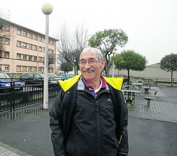 Paniagua, en el parque que llevará su nombre, en 2013. 