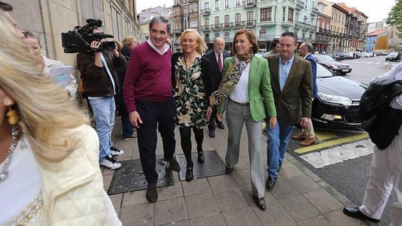 Mercedes Fernández : «Si el PSOE pacta con Podemos Asturias, retrocede cien años de golpe»