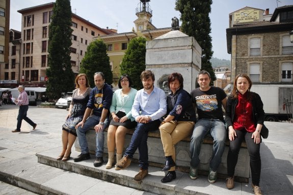 La candidatura local de Somos en el concejo de Langreo. :: ROMÁN