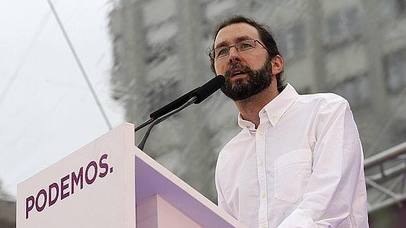 Emilio León, en un acto político. 