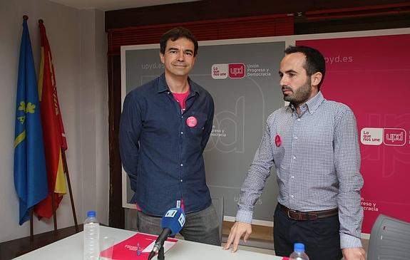 Andrés Herzog y Adán Fernández, esta mañana en Gijón. 