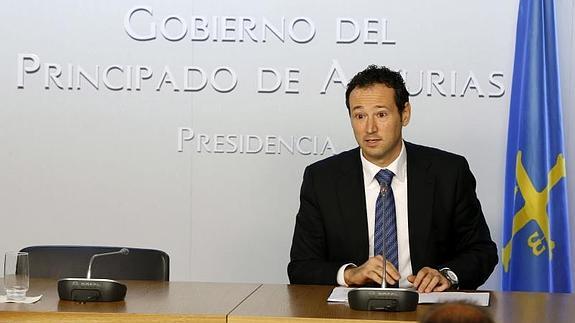 El consejero de Presidencia, Guillermo Martínez. 