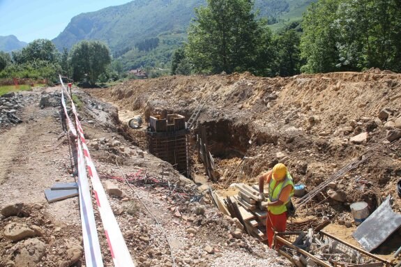 Obras del Plan Agua en el concejo de Cabrales. 