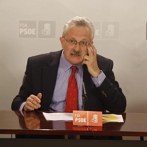 «Asturias no es una prioridad para Rajoy», critica el diputado Antonio Trevín