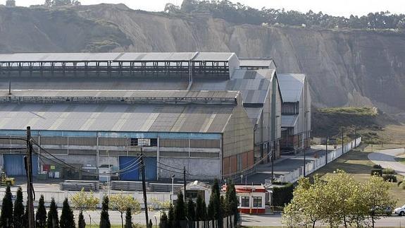 Las instalaciones de Alcoa en Avilés.