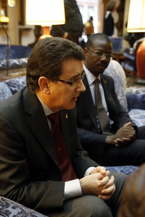 Etayo y Ahodegnon, durante la entrevista. 