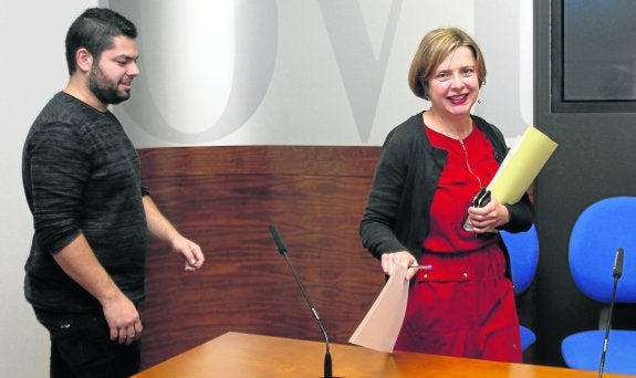 Ana Taboada y Rubén Rosón durante la rueda de prensa que ofrecieron ayer. 
