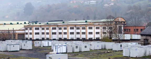 El antiguo taller de municiones, popularmente conocido como Quintana, situado en la margen derecha del río y propiedad del Ministerio de Defensa. 