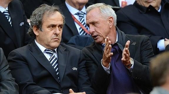 Platini y Cruyff.