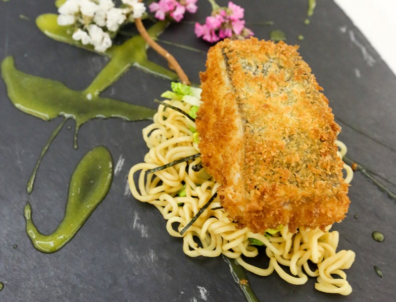 Bacalao con crema de melocotón