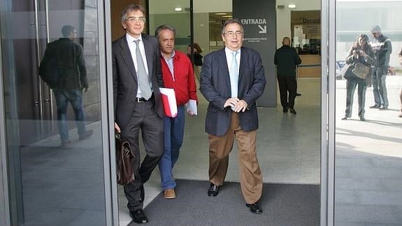 El juez archiva la causa contra la contratación de las orquestas en Carreño