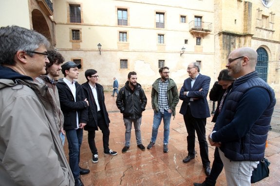 Muñiz, el pasado sábado, con el Consejo de Estudiantes. 