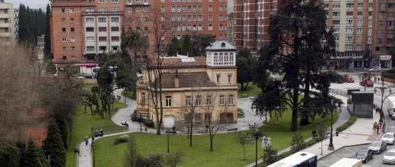 El palacete de Villa Magdalena, en la avenida de Galicia. 