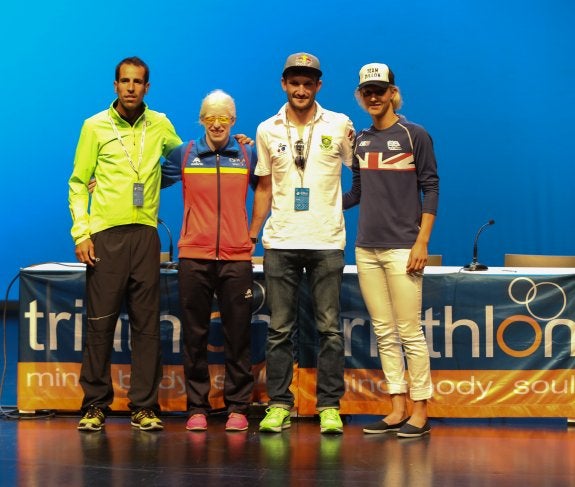 Emilio Martín, Susana Rodríguez Gacio, Richard Murray y Emma Pallant. 