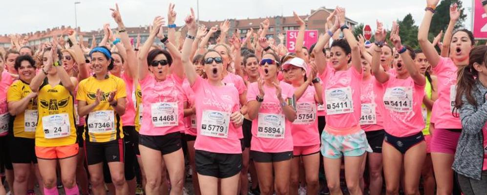 Las participantes, poco antes de empezar a correr.