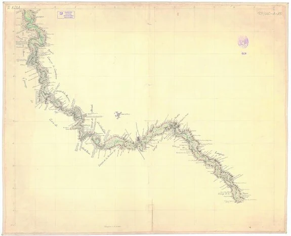 Mapa de la navegabilidad del Nalón a finales del siglo XVIII. Acudieron a la presentación el director de Fusba, Jesús Fernández Cid, el historiador Luis Adaro, Guillermo Laine y Teresa Mallada.  
