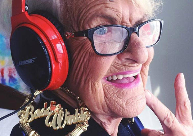 Tiene 88 años y es la reina de Instagram