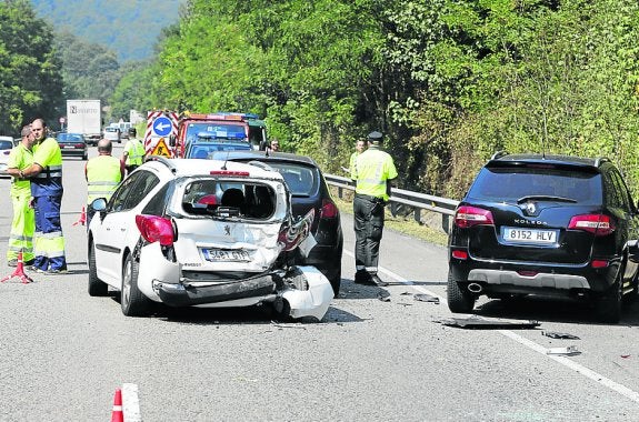 Los vehículos implicados en el accidente. 