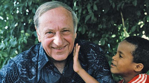 Hermann Gmeiner, fundador de Aldeas Infantiles. 