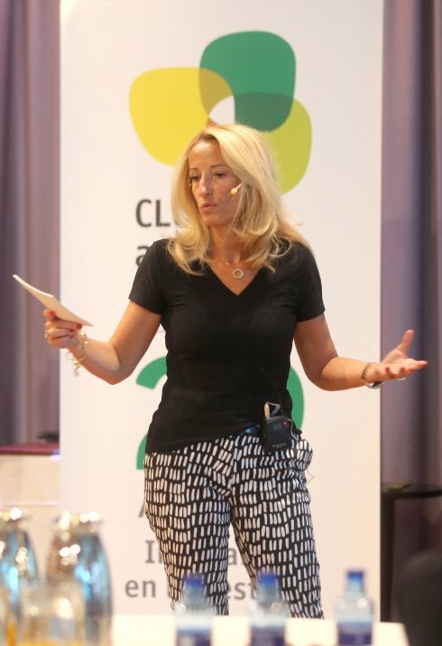Helena Antolín, durante su conferencia en Gijón. 