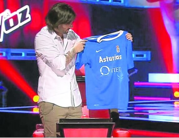 Melendi presume de oviedismo