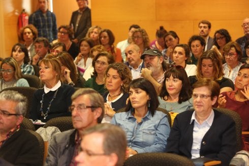 Asistentes a las jornadas de vivienda de ayer. 