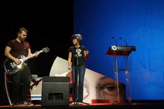 Nikki Hill, en una actuación en Gijón. 
