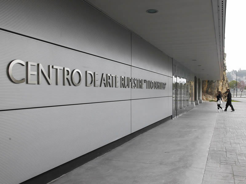 Centro de Arte Rupestre Tito Bustillo
