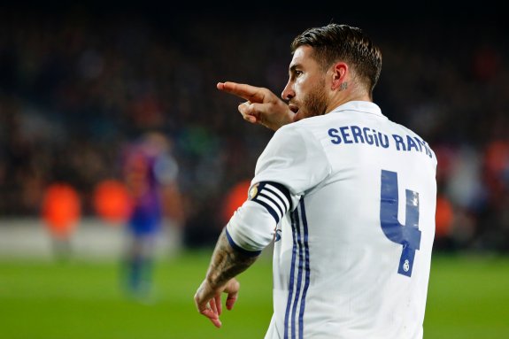 Sergio Ramos celebra su gol.  
