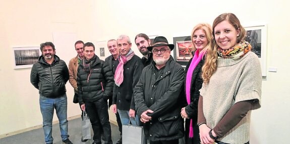 Premiados y organizadores, en la Casa de Cultura. :: NOSTI