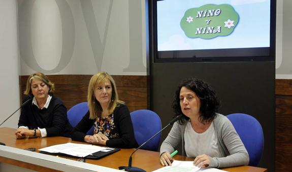 Marisa Ponga con Arancha Fernández y María Teresa Alonso. 