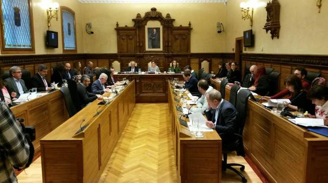 Un momento de la celebración del Pleno en el Ayuntamiento de Gijón.
