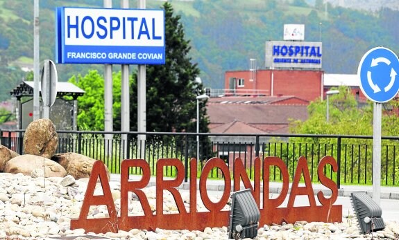 El Hospital del Oriente de Asturias está emplazado en la localidad parraguesa de Arriondas. 